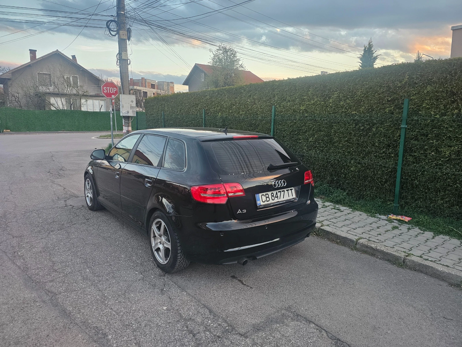 Audi A3 1.6-Газ-инж-Гаражно, снимка 4 - Автомобили и джипове - 54225462