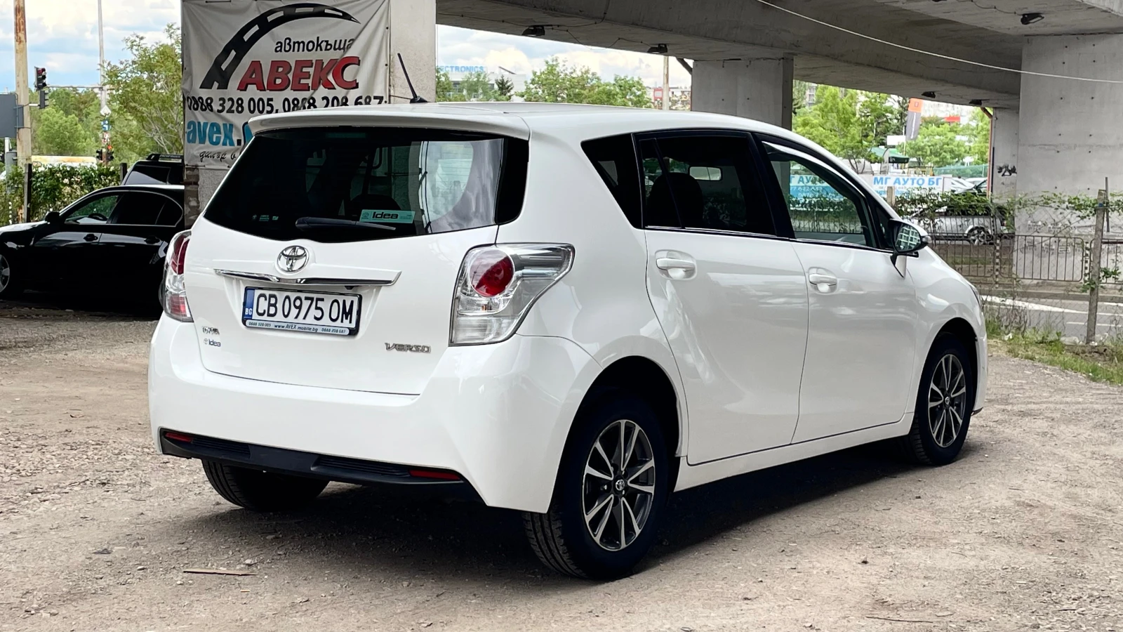 Toyota Verso ОБСЛУЖЕНА, снимка 5 - Автомобили и джипове - 54608697