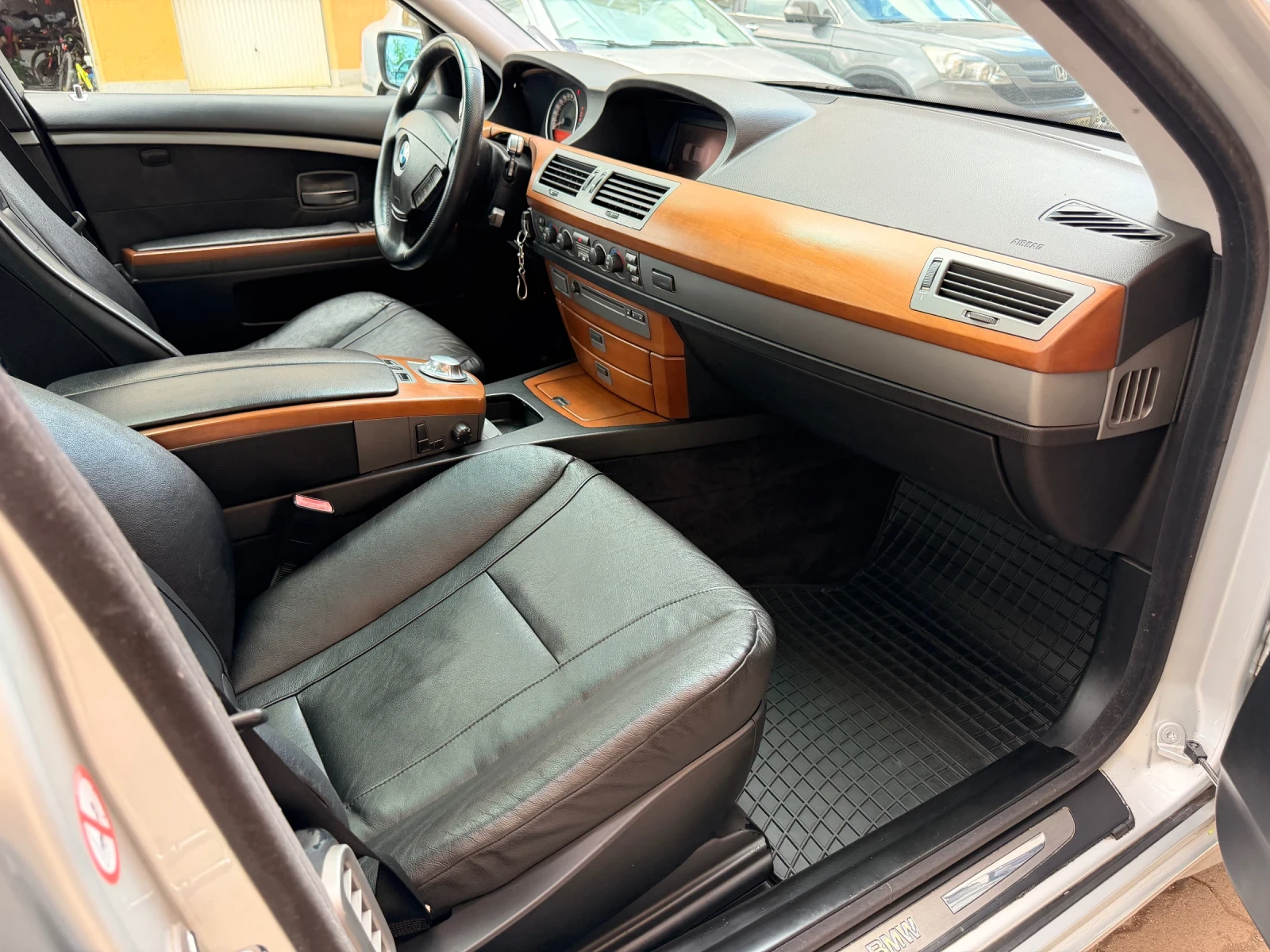 BMW 735 Газ.Инж, снимка 11 - Автомобили и джипове - 54705033