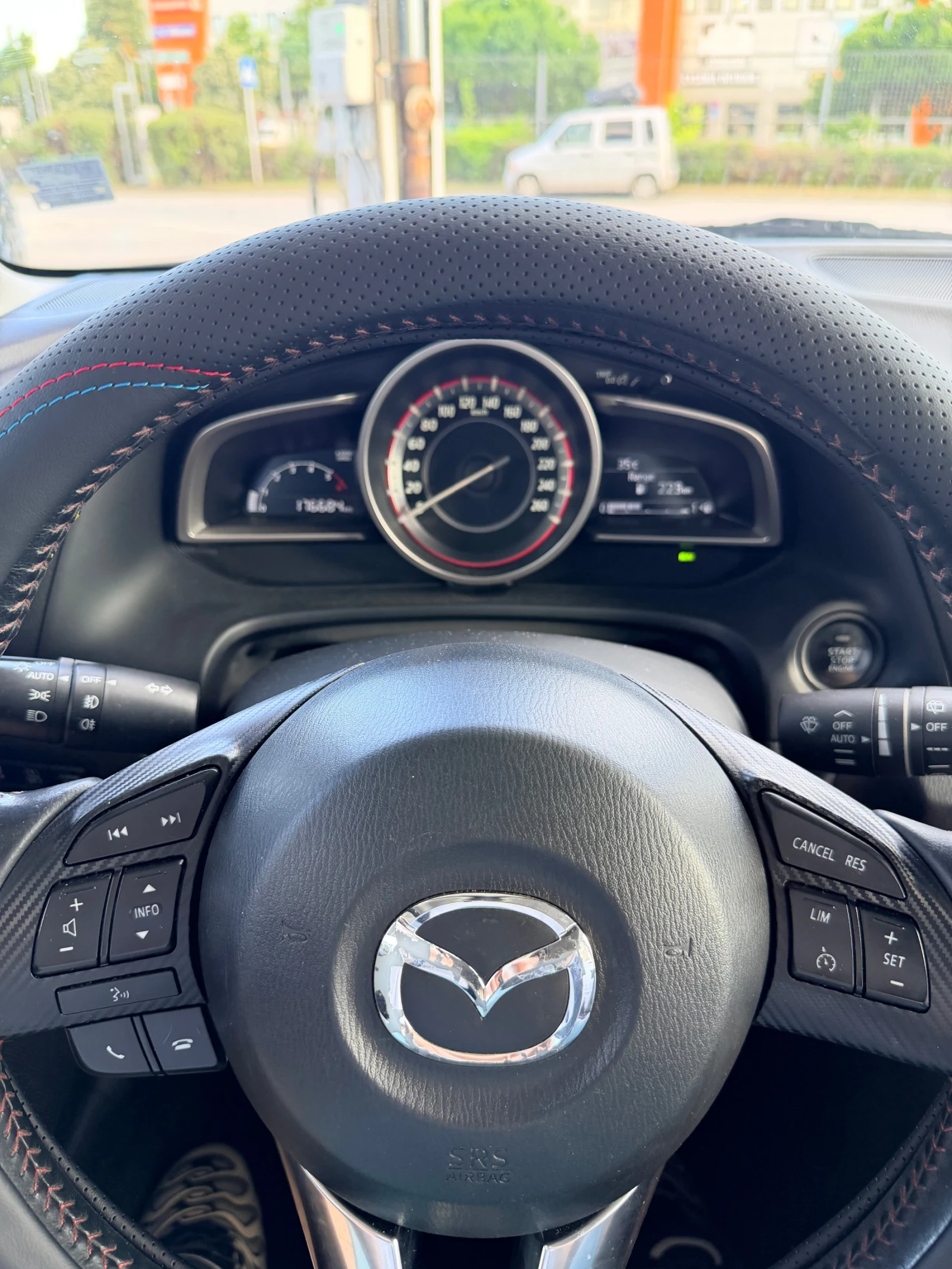 Mazda 3, снимка 7 - Автомобили и джипове - 55073810