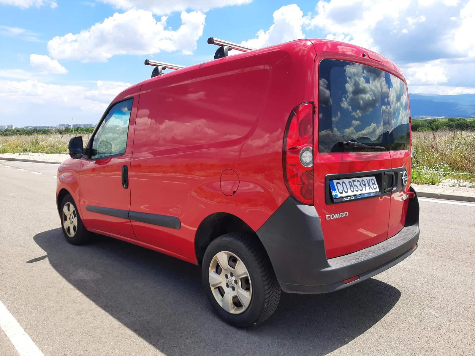 Opel Combo 1.3CDTI, снимка 8 - Автомобили и джипове - 55221416
