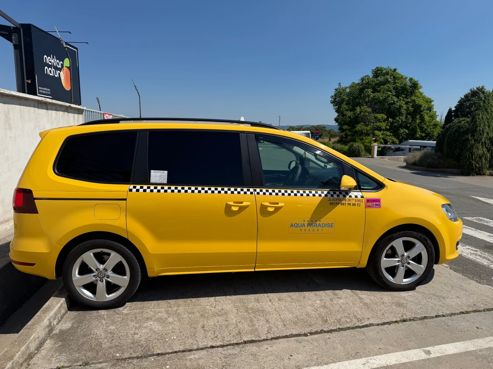 VW Sharan 2.0 tdi dsg, снимка 6 - Автомобили и джипове - 55391684