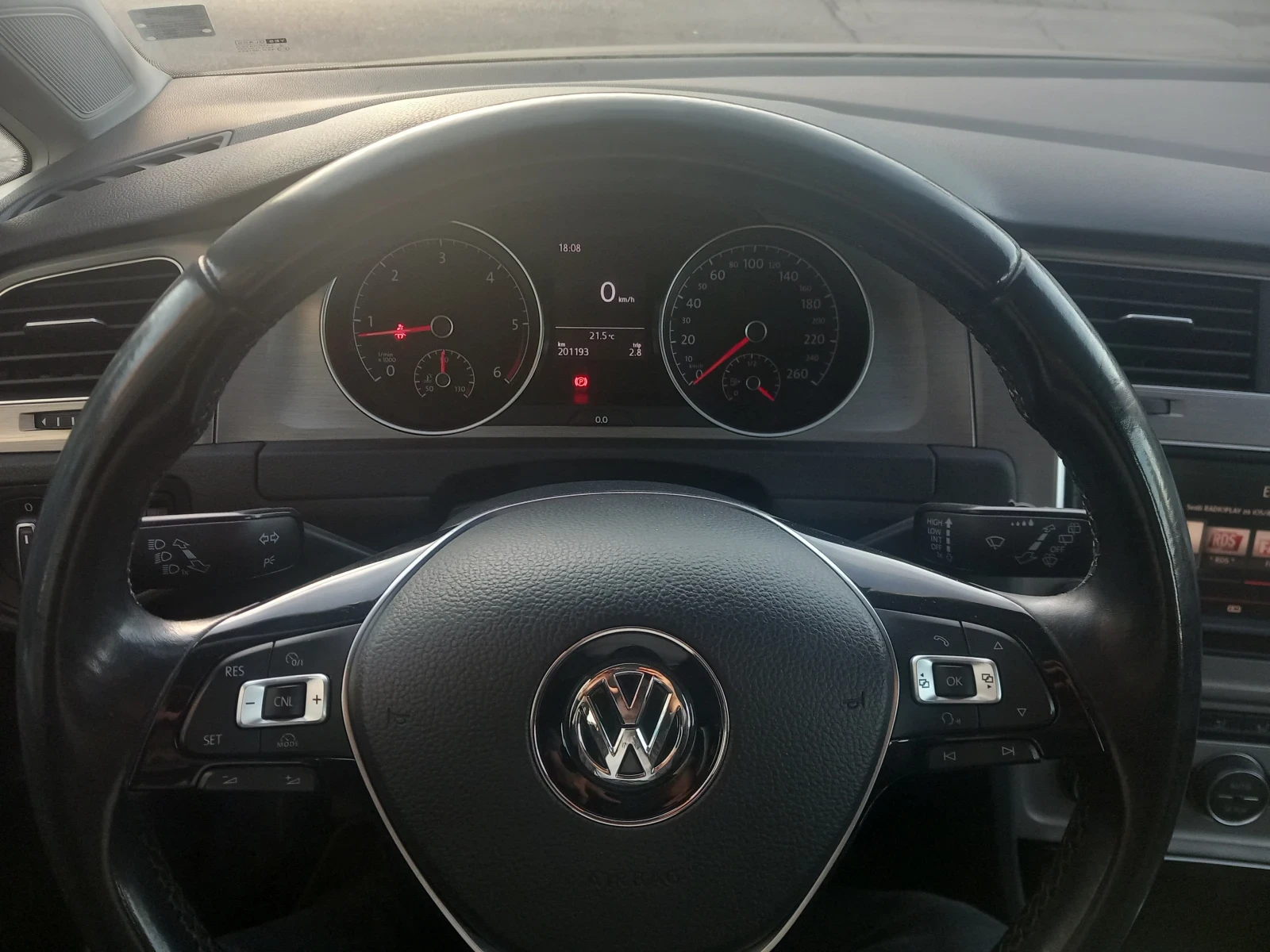 VW Golf 1.6tdi | Mobile.bg � ����������� 12