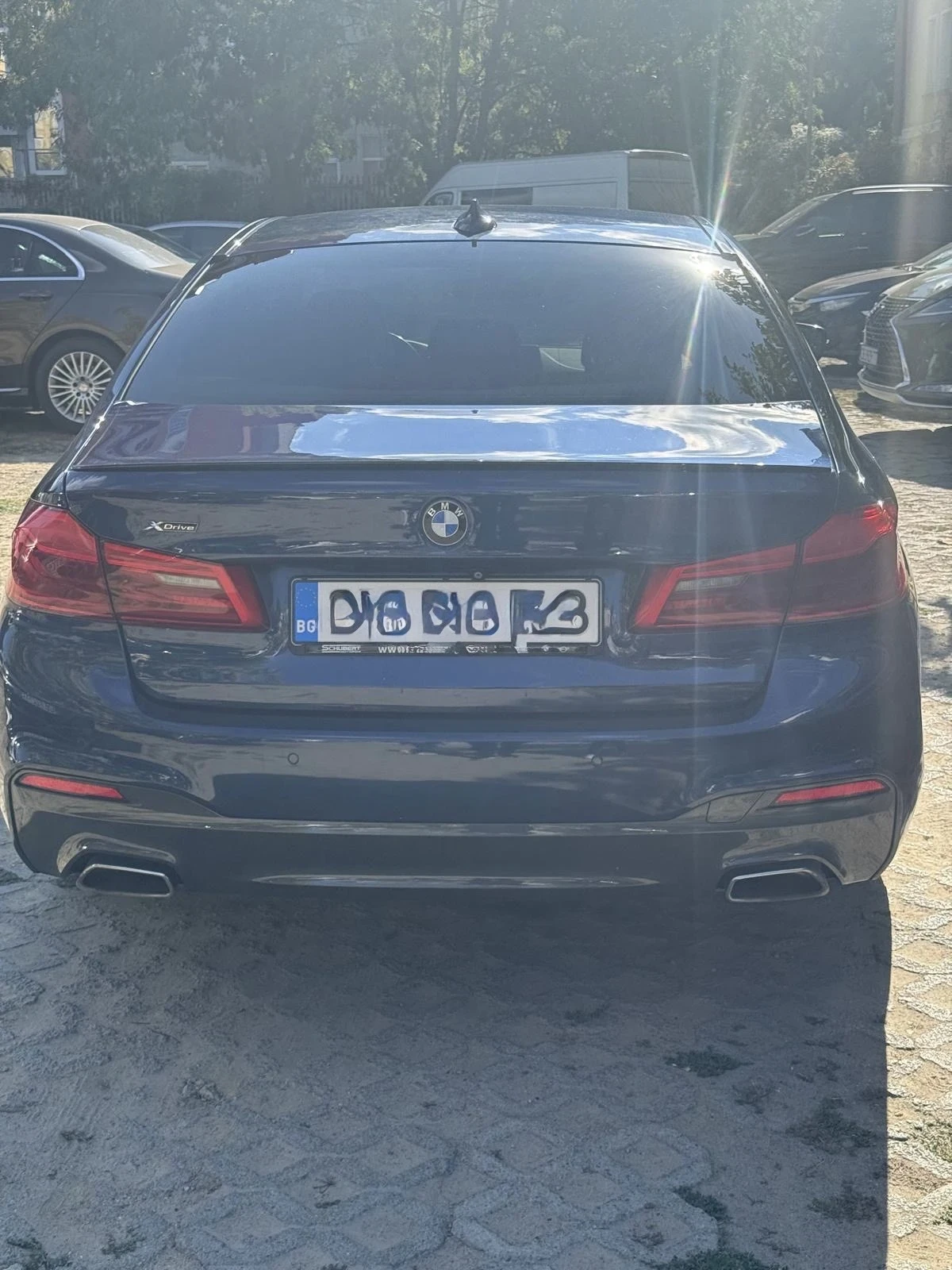 BMW 540 xDrive M 360 H&K HeadUp, снимка 8 - Автомобили и джипове - 56712329