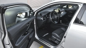 Toyota C-HR 2.0 Hybrid Club Automatic, снимка 8