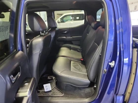 Toyota Tacoma * NIGHTSHADE CREW CAB SHORT BED* Aвтокредит* CarFa, снимка 14