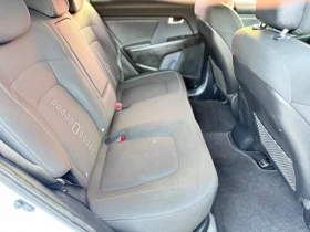Kia Sportage 1.7CRDI Климатроник* Подгрев* Ксенон* Фейслифт, снимка 15