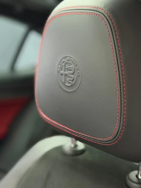 Alfa Romeo Stelvio Quadrifoglio, снимка 12