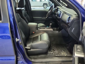 Toyota Tacoma * NIGHTSHADE CREW CAB SHORT BED* Aвтокредит* CarFa - 35900 € / 70214.30 лв. - 76307677 13