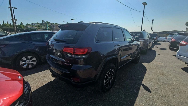 Jeep Grand cherokee TRAILHAWK 3.6, снимка 3 - Автомобили и джипове - 47213574