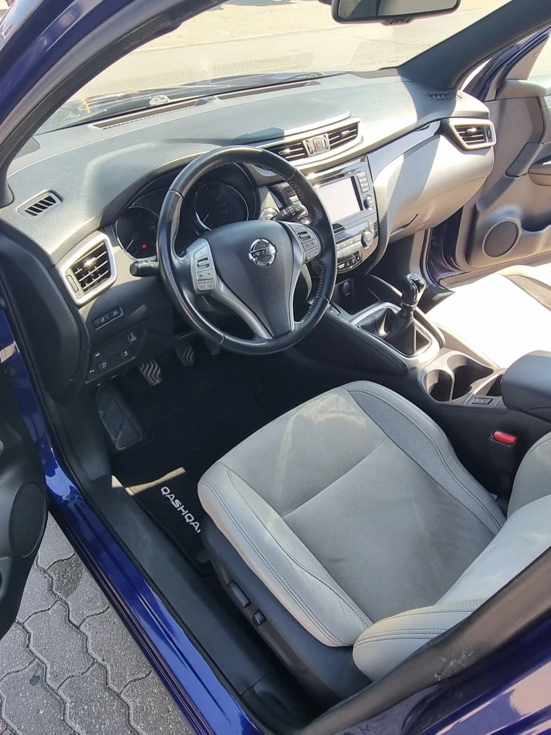 Nissan Qashqai 1.6 dCi 130кс 4х4 , снимка 7 - Автомобили и джипове - 51792854