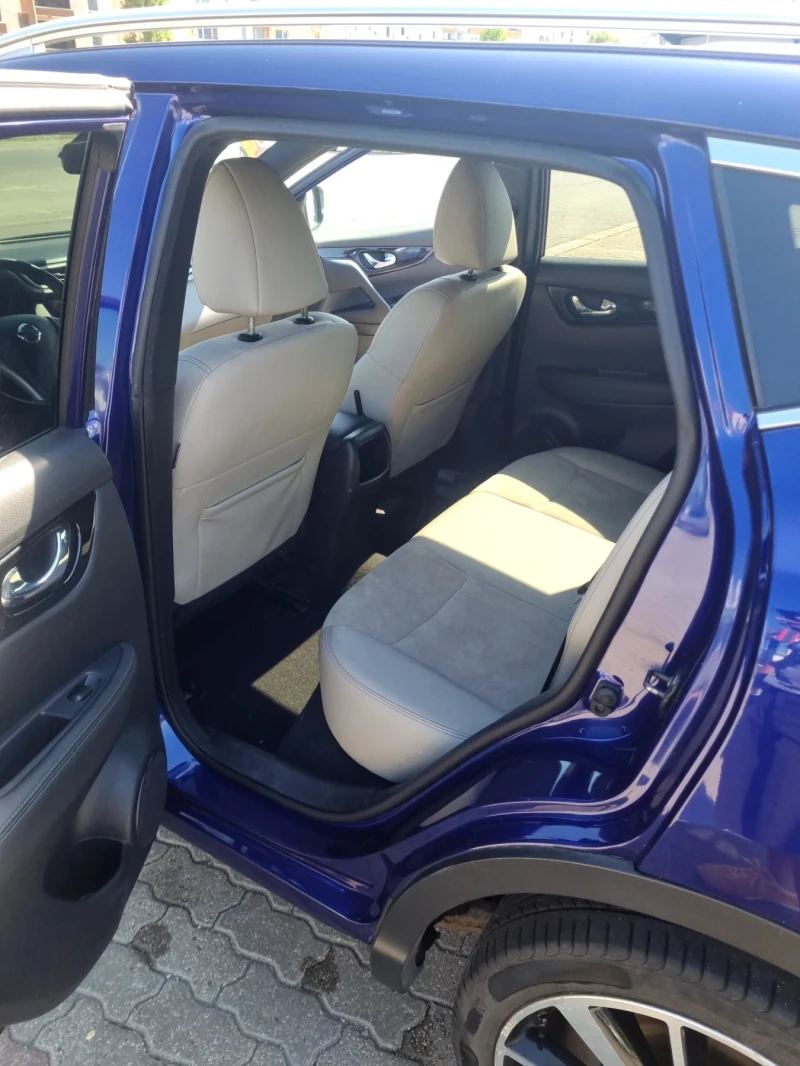 Nissan Qashqai 1.6 dCi 130кс 4х4 , снимка 4 - Автомобили и джипове - 51792854