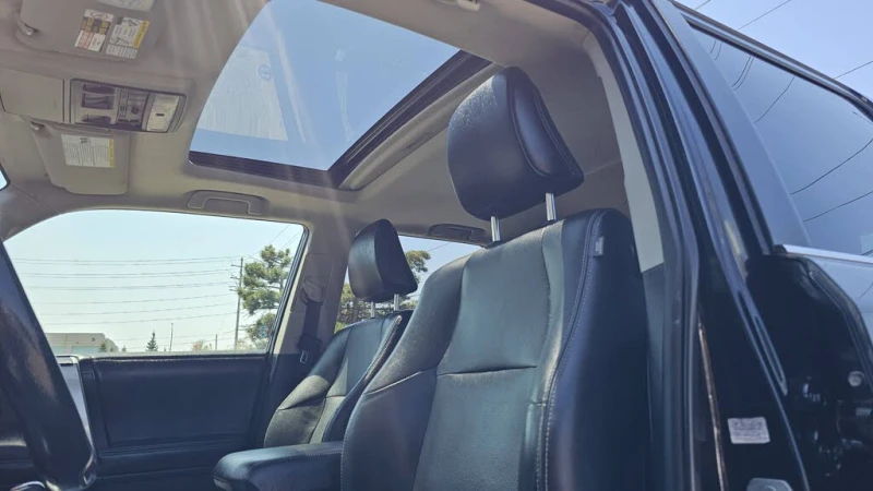 Toyota 4runner LIMITED* 4x4* Кожа* Шибидах* Подгрев, снимка 15 - Автомобили и джипове - 52699500