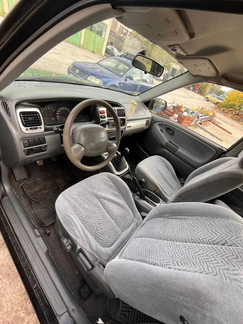 Suzuki Grand vitara, снимка 3 - Автомобили и джипове - 53085416