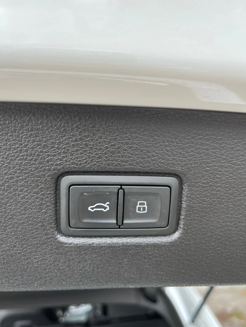 Audi SQ7, снимка 10 - Автомобили и джипове - 53407060