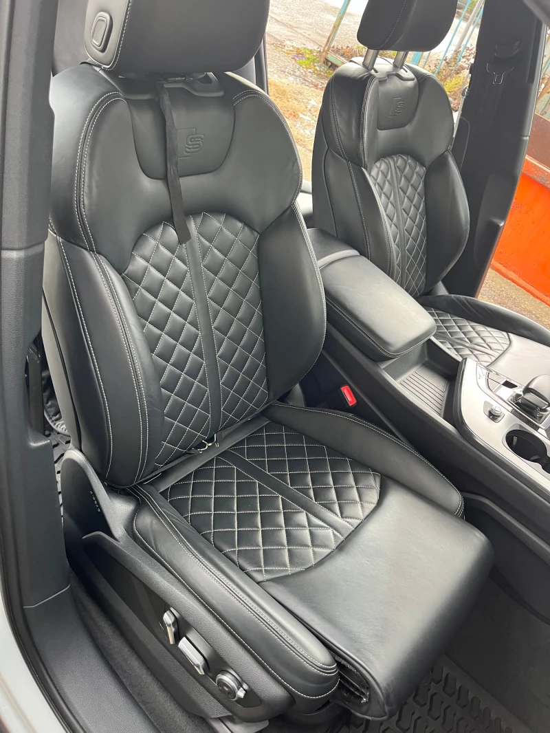 Audi SQ7, снимка 11 - Автомобили и джипове - 53407060
