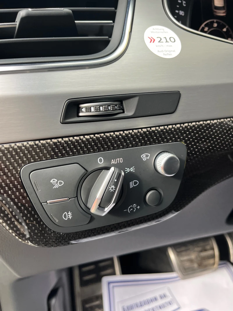 Audi SQ7, снимка 6 - Автомобили и джипове - 53407060