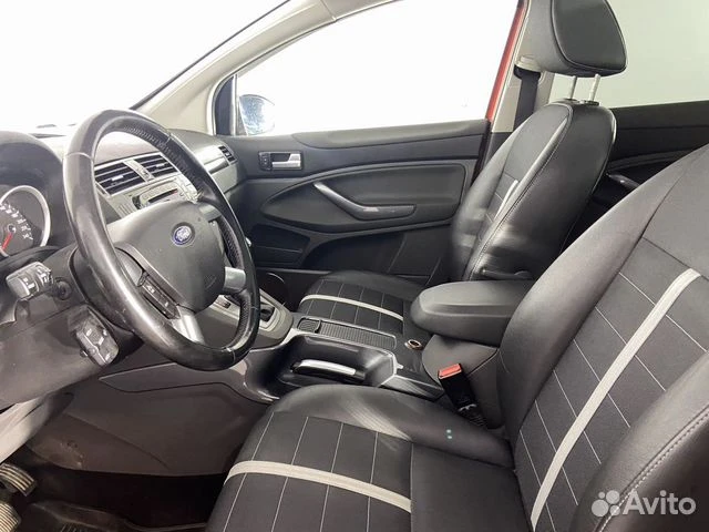 Ford Kuga 2.0, снимка 17 - Автомобили и джипове - 54624562