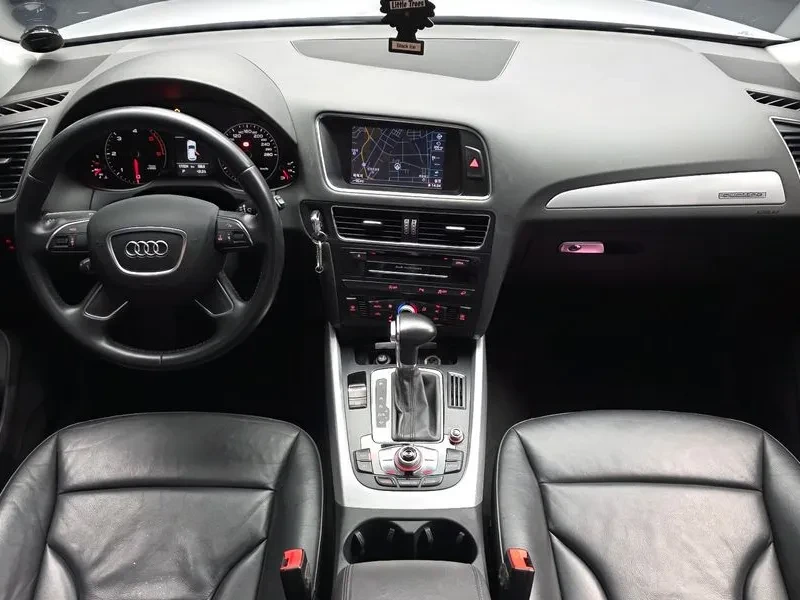 Audi Q5 2.0 TDI Quattro - САМО 30% АВАНС, снимка 7 - Автомобили и джипове - 56007916