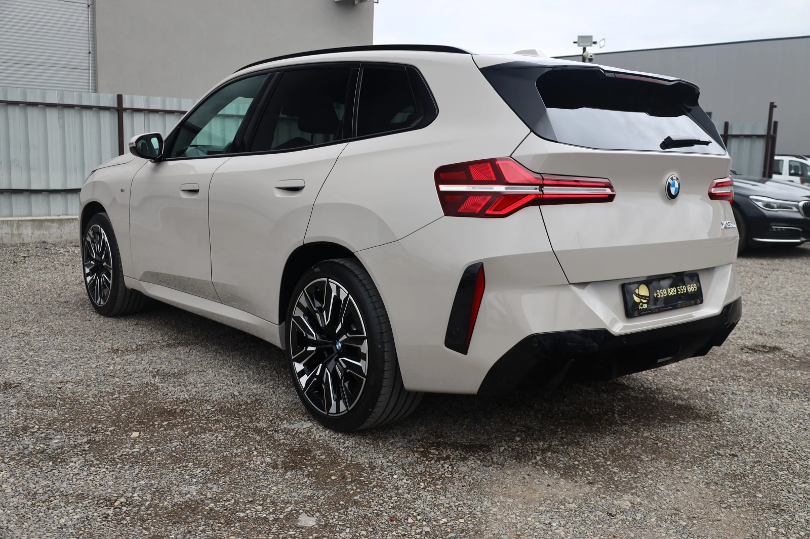BMW X3 20d xD M Sport #KeyGo #PANO #Assist #h/k #iCarbg - изображение 7