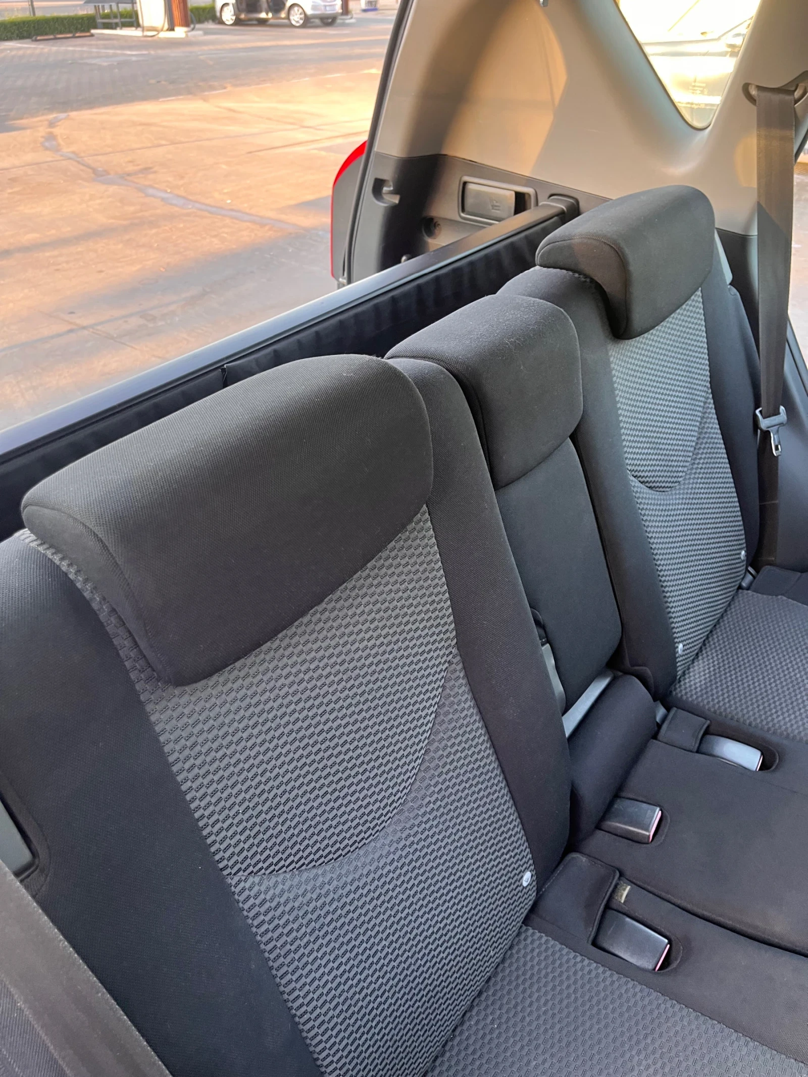 Toyota Rav4  - изображение 8
