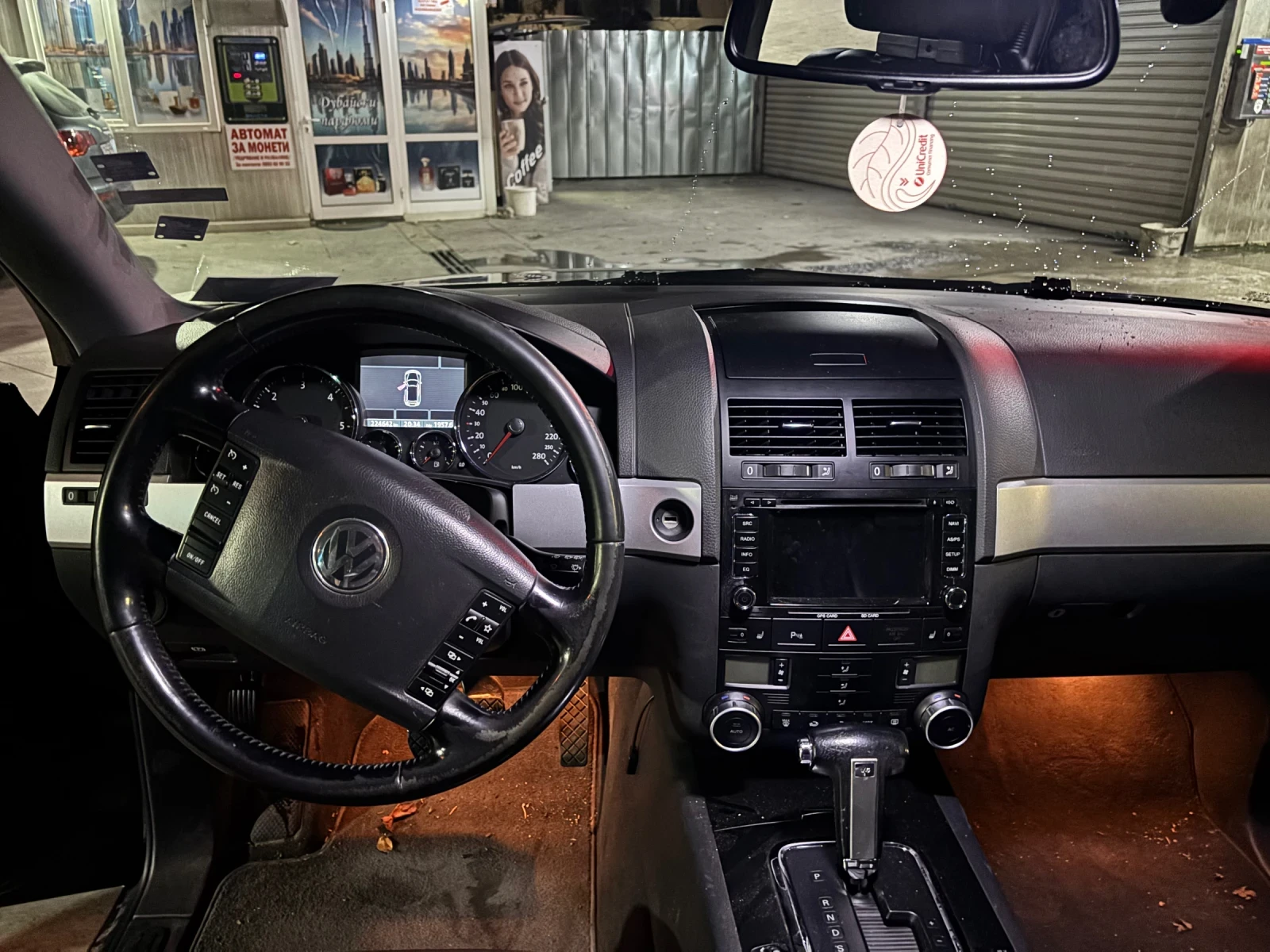 VW Touareg 3.0 TDI - изображение 8