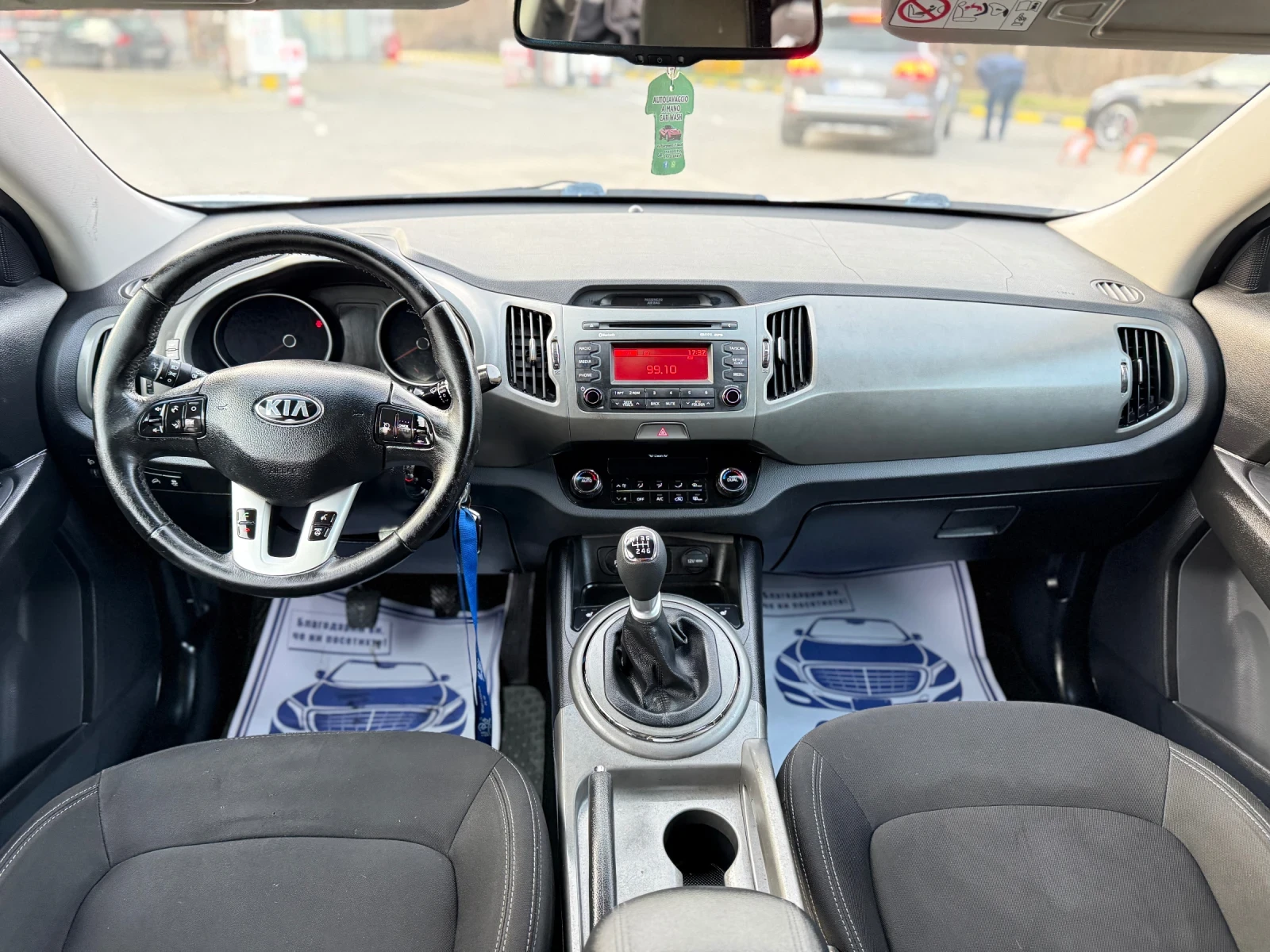 Kia Sportage 1.7CRDI Климатроник* Подгрев* Ксенон* Фейслифт, снимка 12 - Автомобили и джипове - 53759857