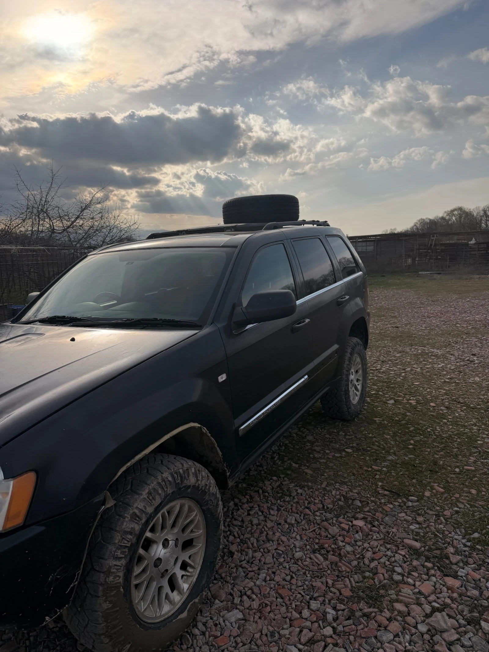 Jeep Grand cherokee, снимка 3 - Автомобили и джипове - 53760052