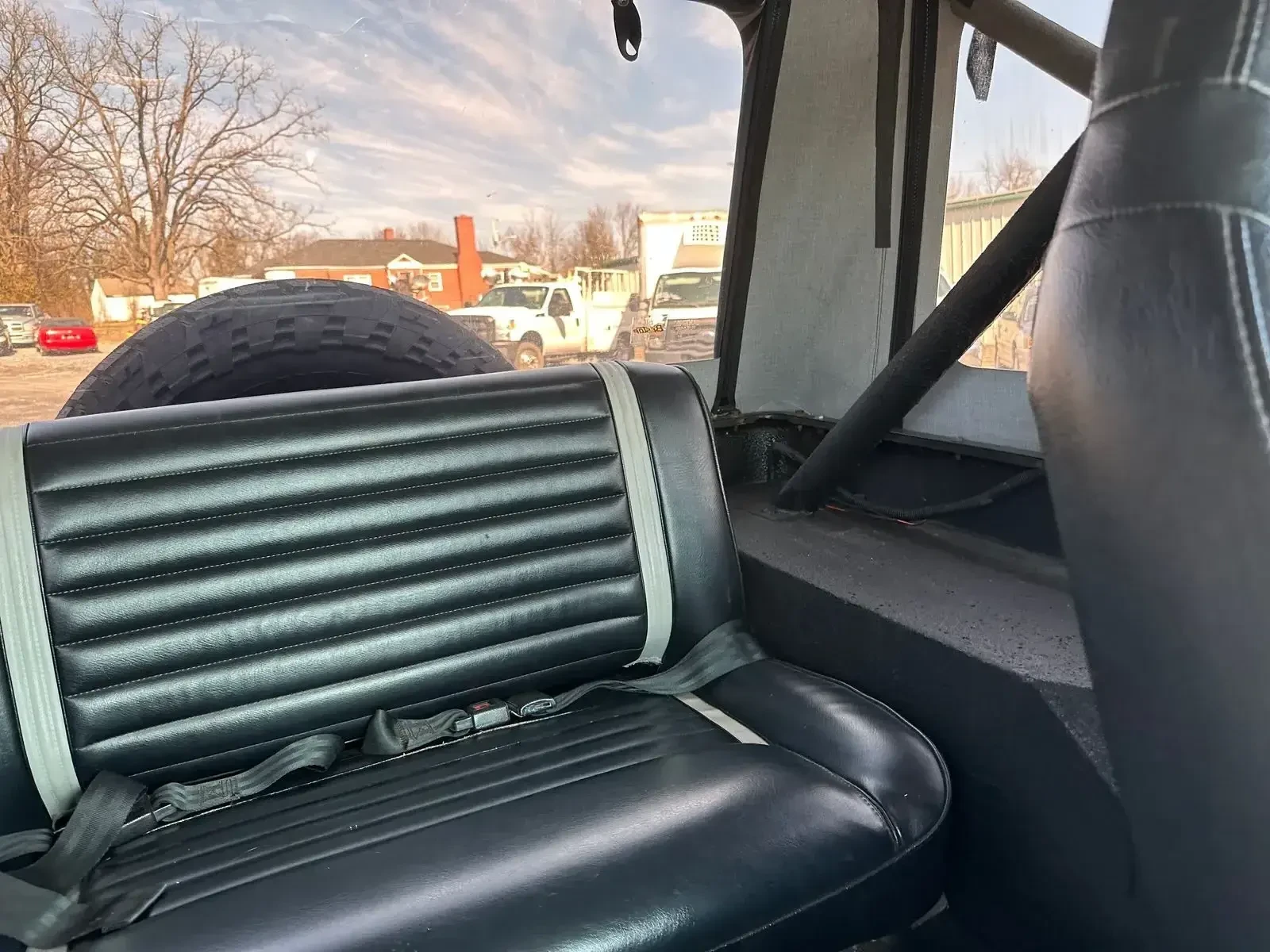 Jeep Wrangler CJ7 V8 4WD, снимка 10 - Автомобили и джипове - 53967903