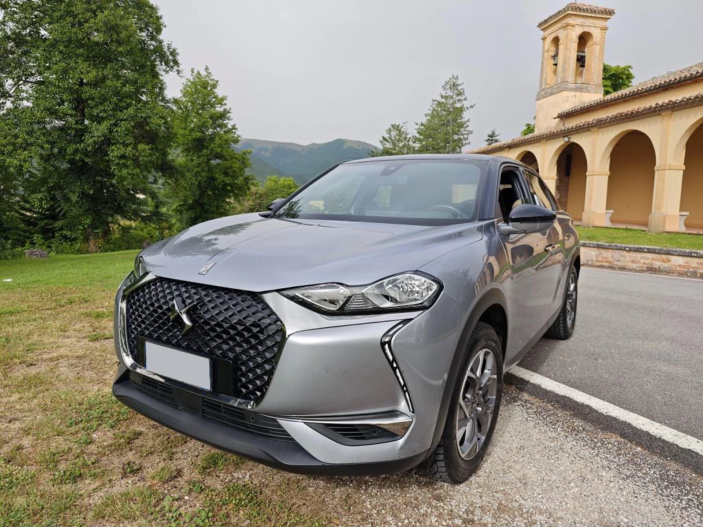 DS DS 3 Crossback, снимка 2 - Автомобили и джипове - 54151193