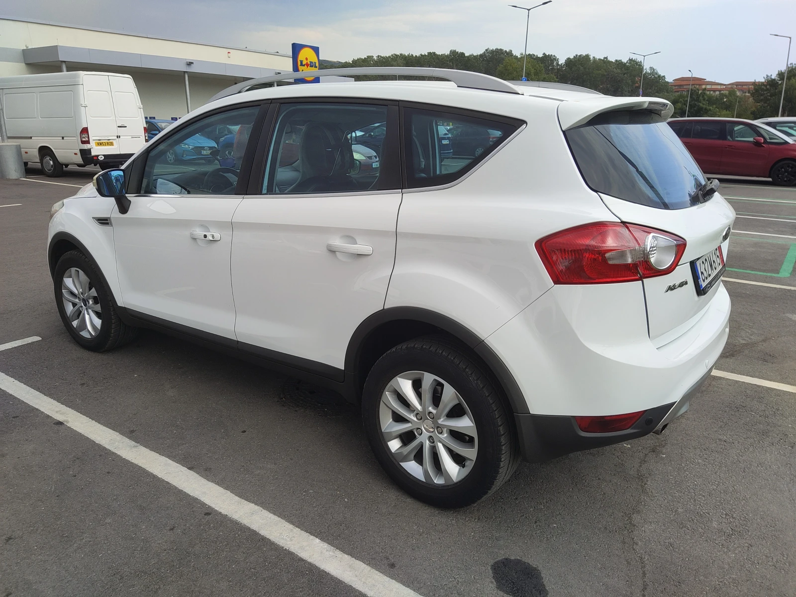 Ford Kuga 2.0, снимка 6 - Автомобили и джипове - 54624562
