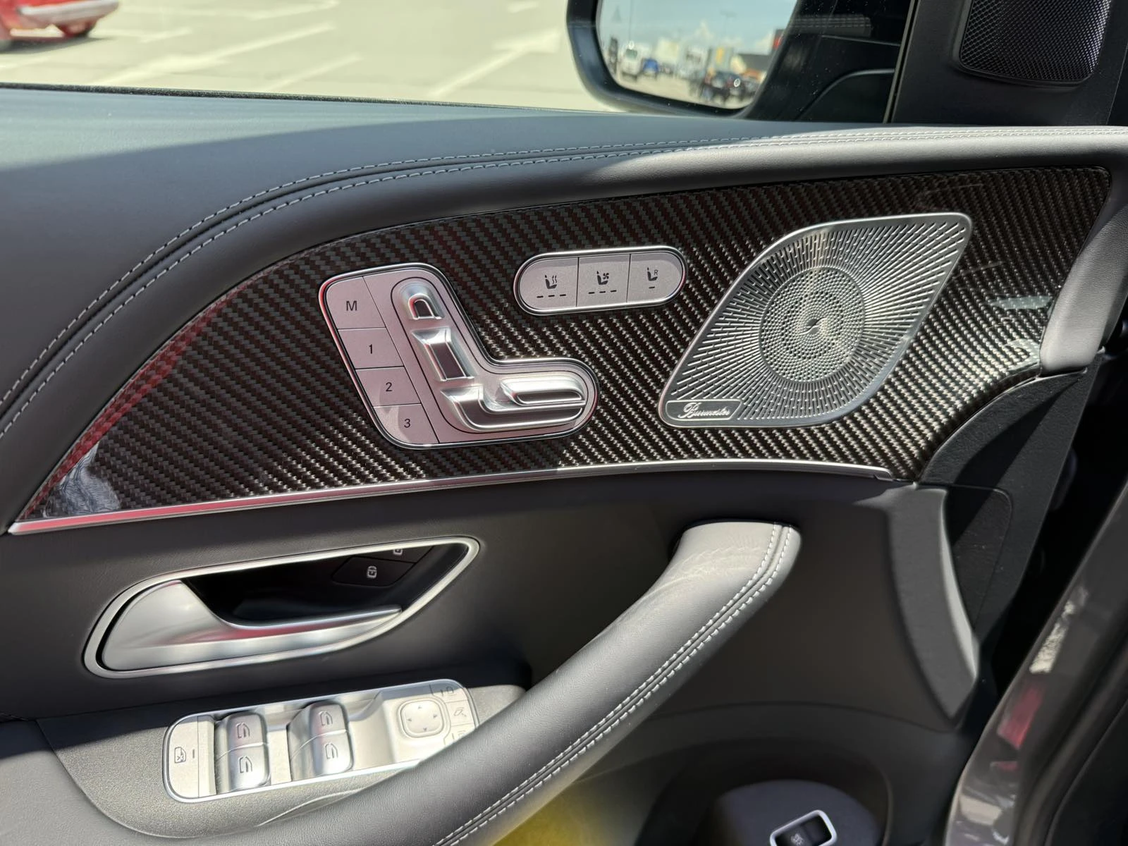 Mercedes-Benz GLE 53 4MATIC, снимка 8 - Автомобили и джипове - 55842661