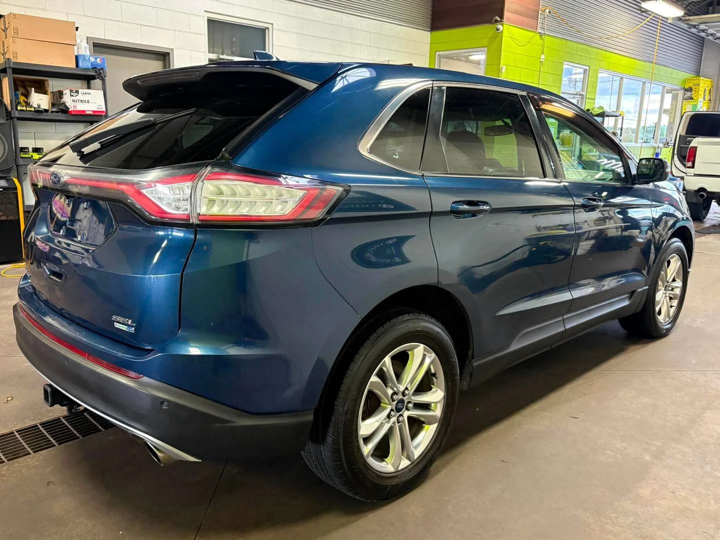 Ford Edge, снимка 2 - Автомобили и джипове - 56019544