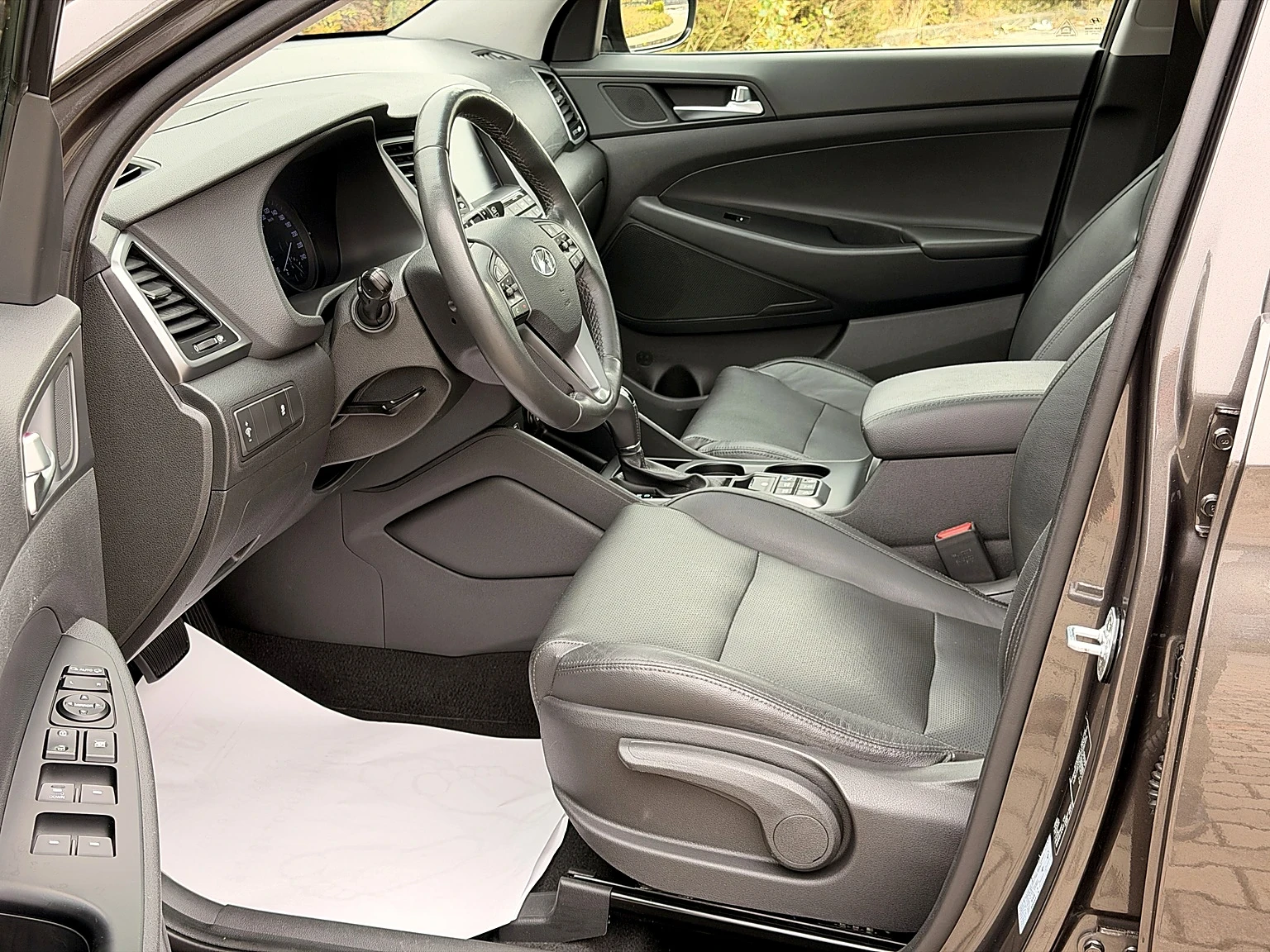 Hyundai Tucson 2.0d-185KC-AWD-4X4-��������-KEYLES-�������-160�.�� | Mobile.bg � ����������� 8