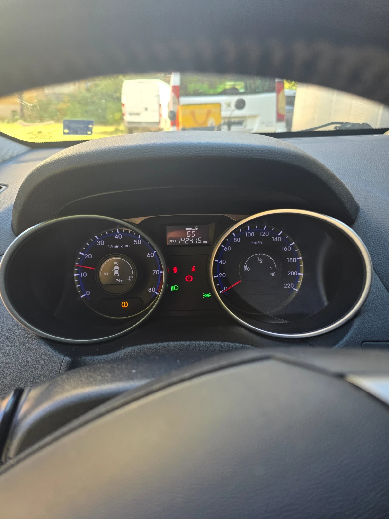 Hyundai IX35, снимка 2 - Автомобили и джипове - 56599062