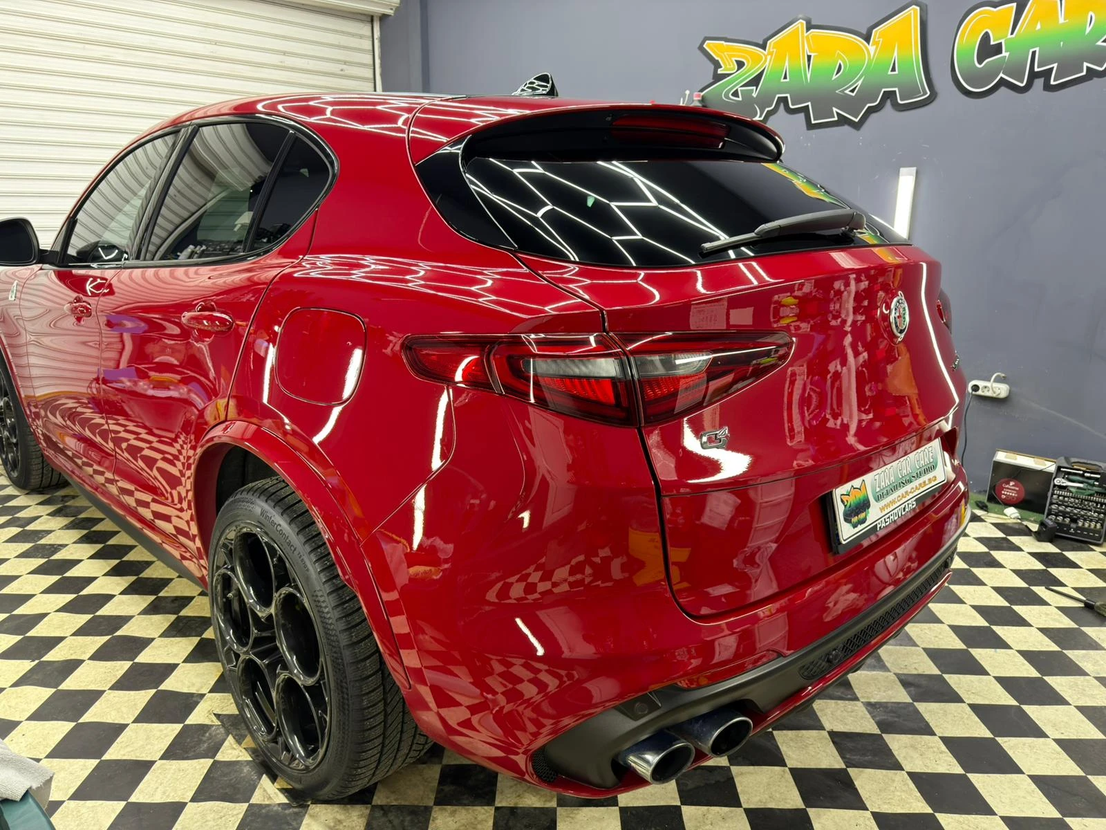 Alfa Romeo Stelvio Quadrifoglio, снимка 3 - Автомобили и джипове - 56608196