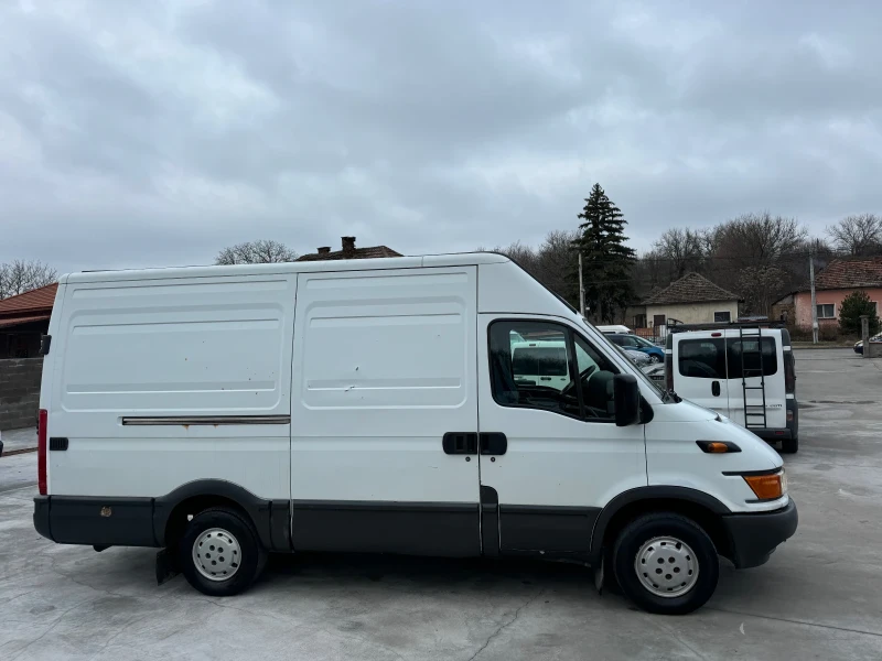 Iveco Daily 2.8 ПАДАЩ БОРД, снимка 4 - Бусове и автобуси - 48278204