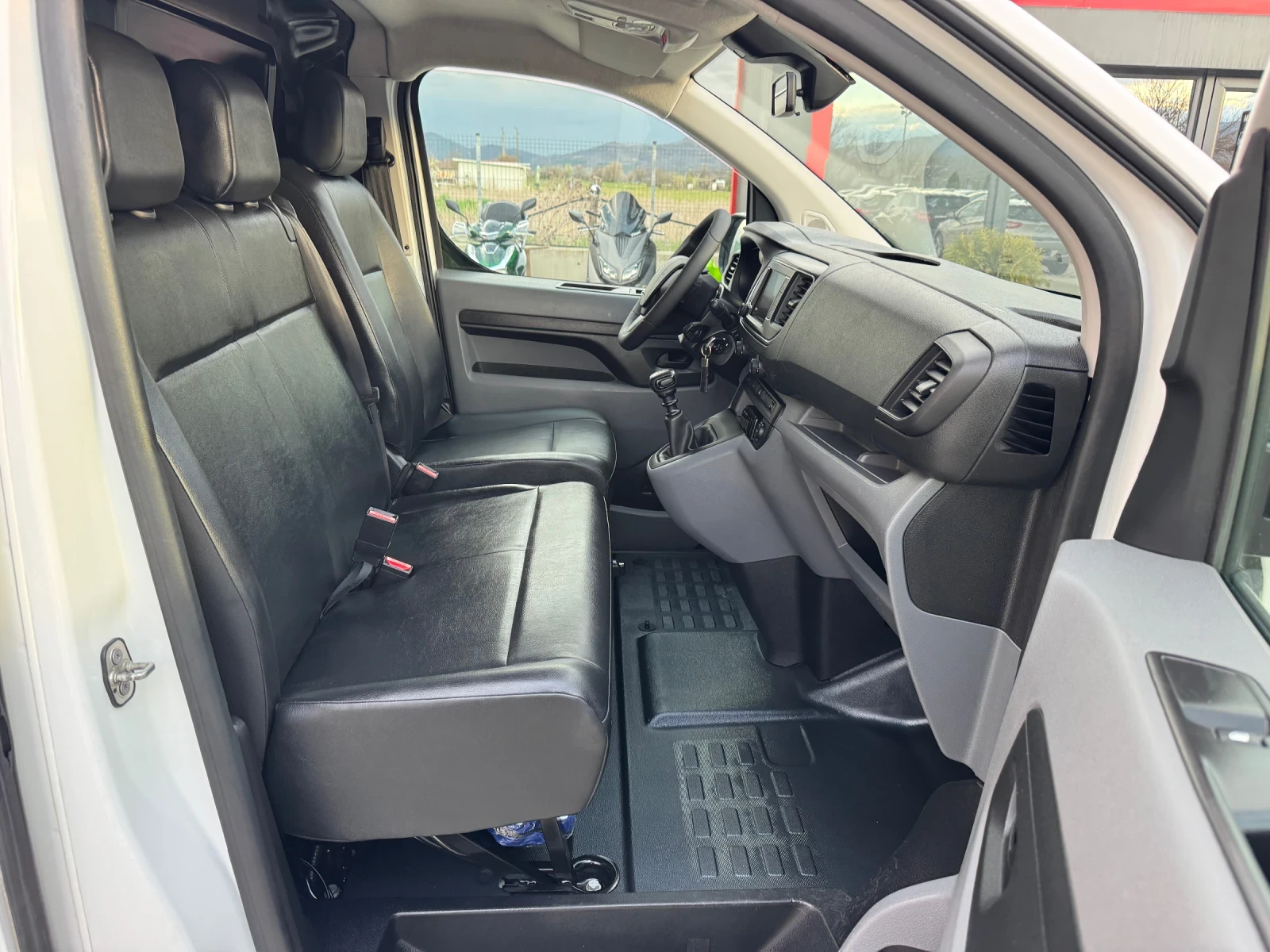 Peugeot Expert LONG PREMIEM FRIGO, снимка 13 - Бусове и автобуси - 54092568