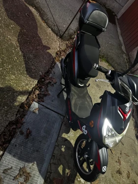 Aprilia Sr Колат Селект, снимка 3