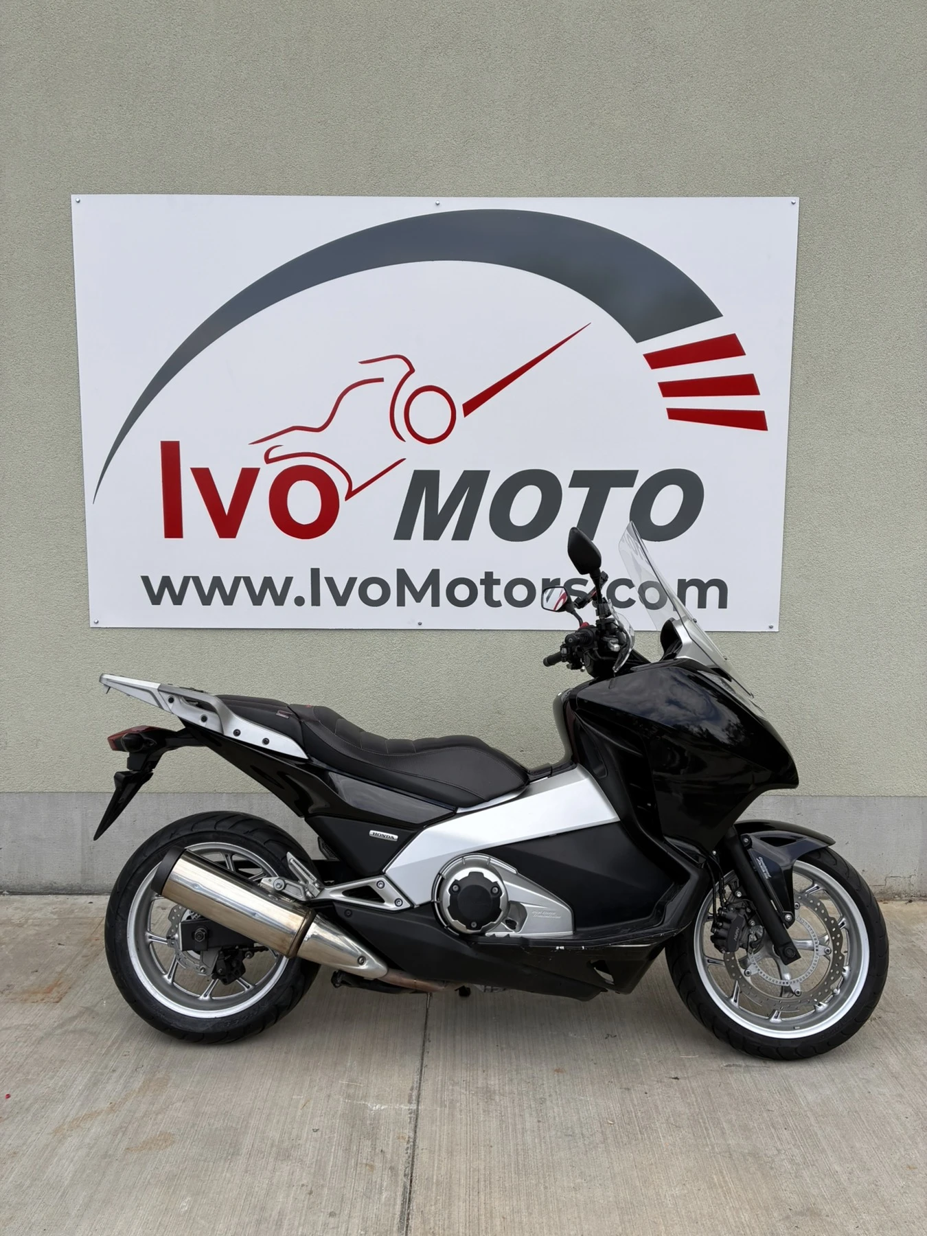 Honda Integra 700