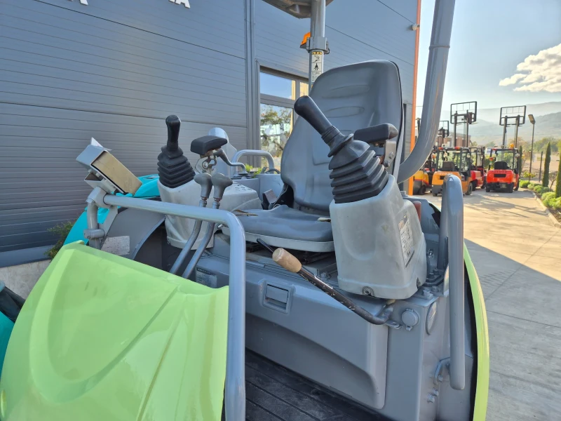 Багер Yanmar B3-6A / ЧУПЕЩА СТРЕЛА / ПЕРФЕКТЕН / НАЛИЧЕН !, снимка 13 - Индустриална техника - 52154934