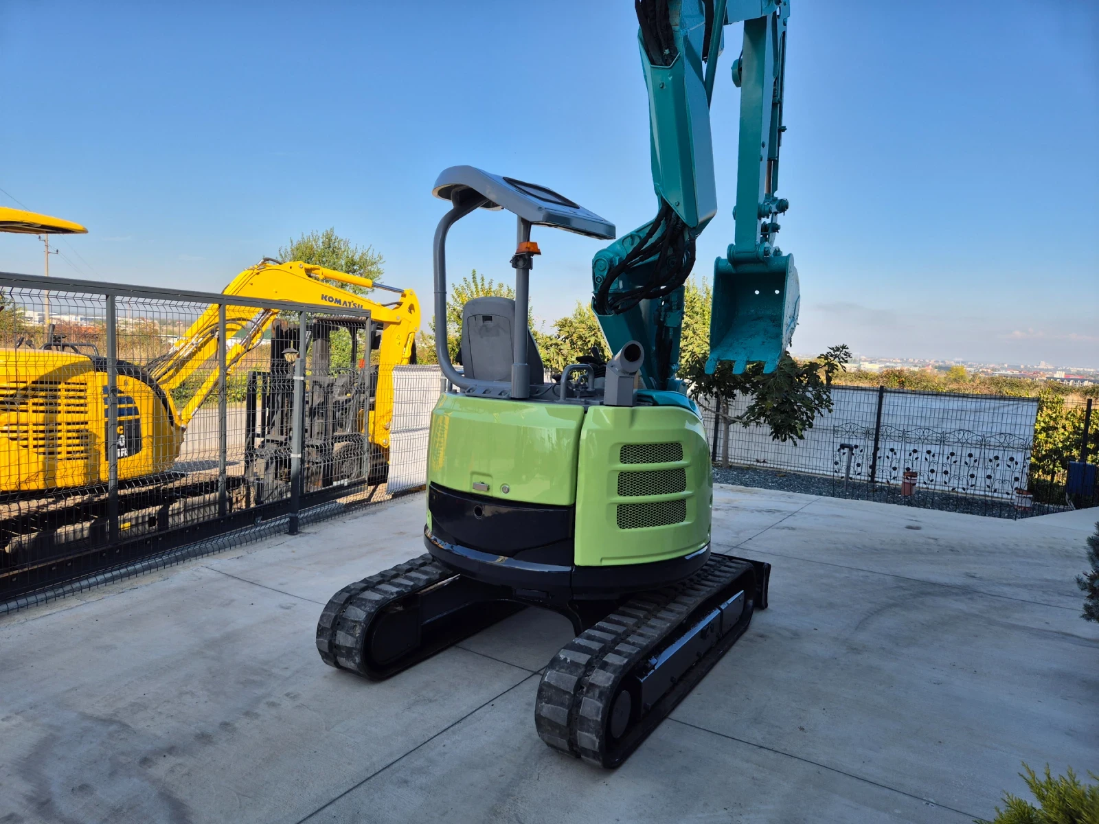 Багер Yanmar B3-6A / ЧУПЕЩА СТРЕЛА / ПЕРФЕКТЕН / НАЛИЧЕН ! - изображение 5