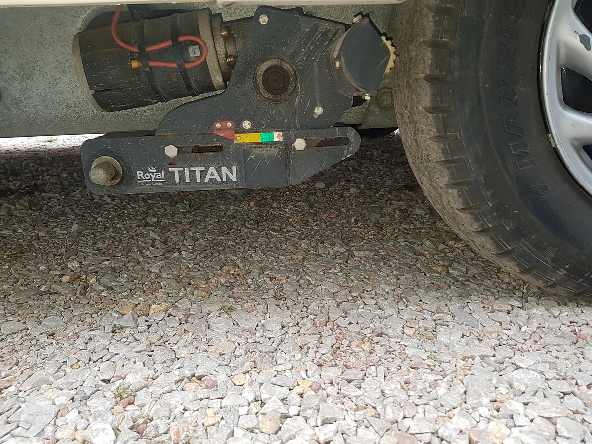  ABI Avondale Dart 470 | Mobile.bg   14