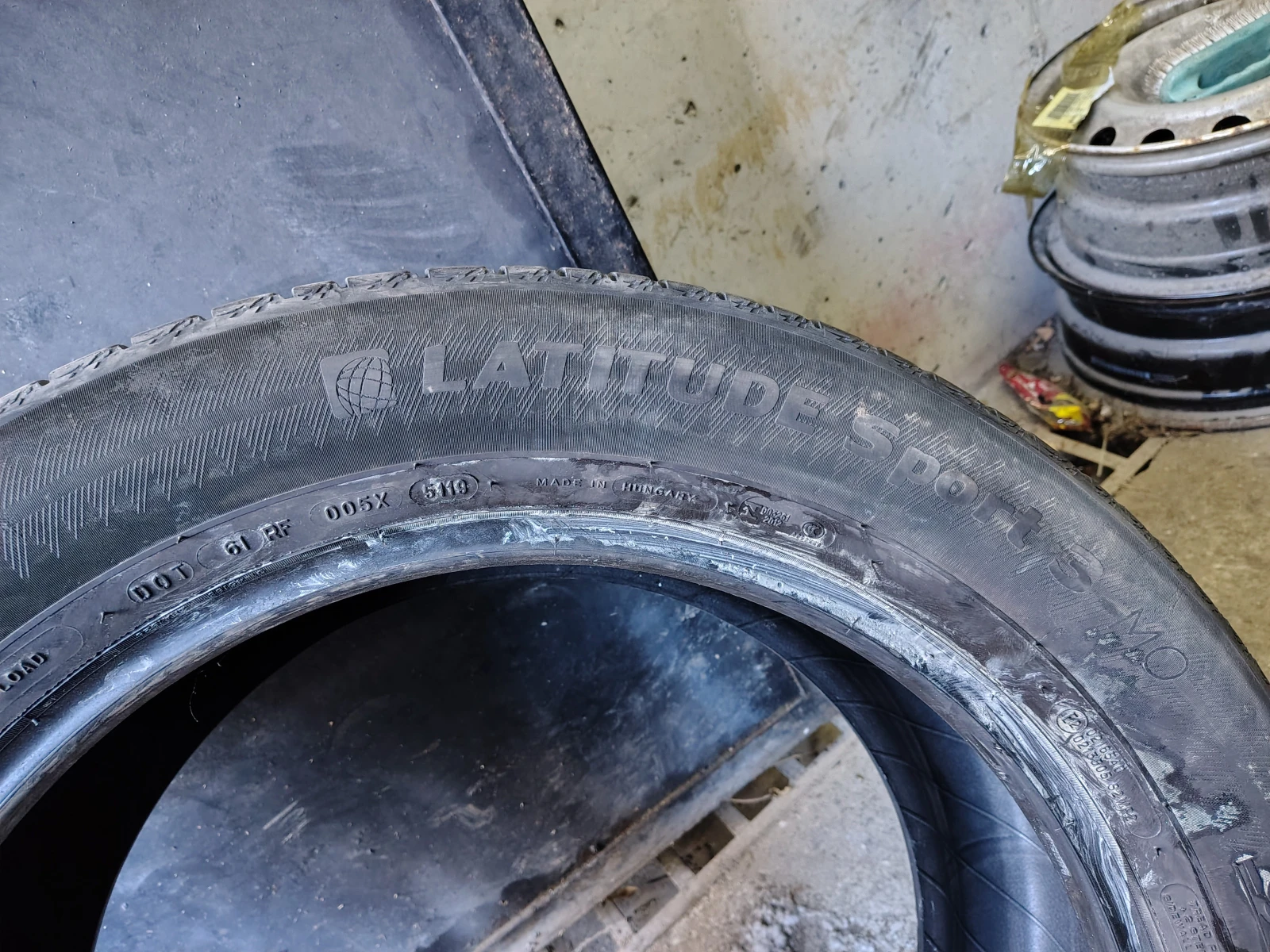 Гуми Летни 275/50R20, снимка 7 - Гуми и джанти - 53715895
