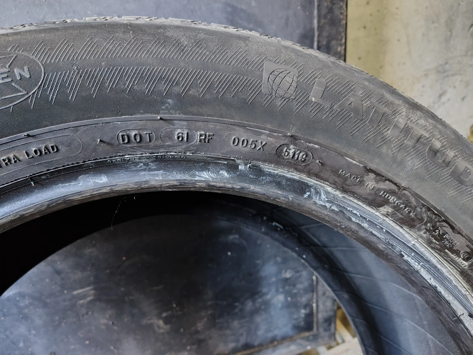 Гуми Летни 275/50R20, снимка 5 - Гуми и джанти - 53715895
