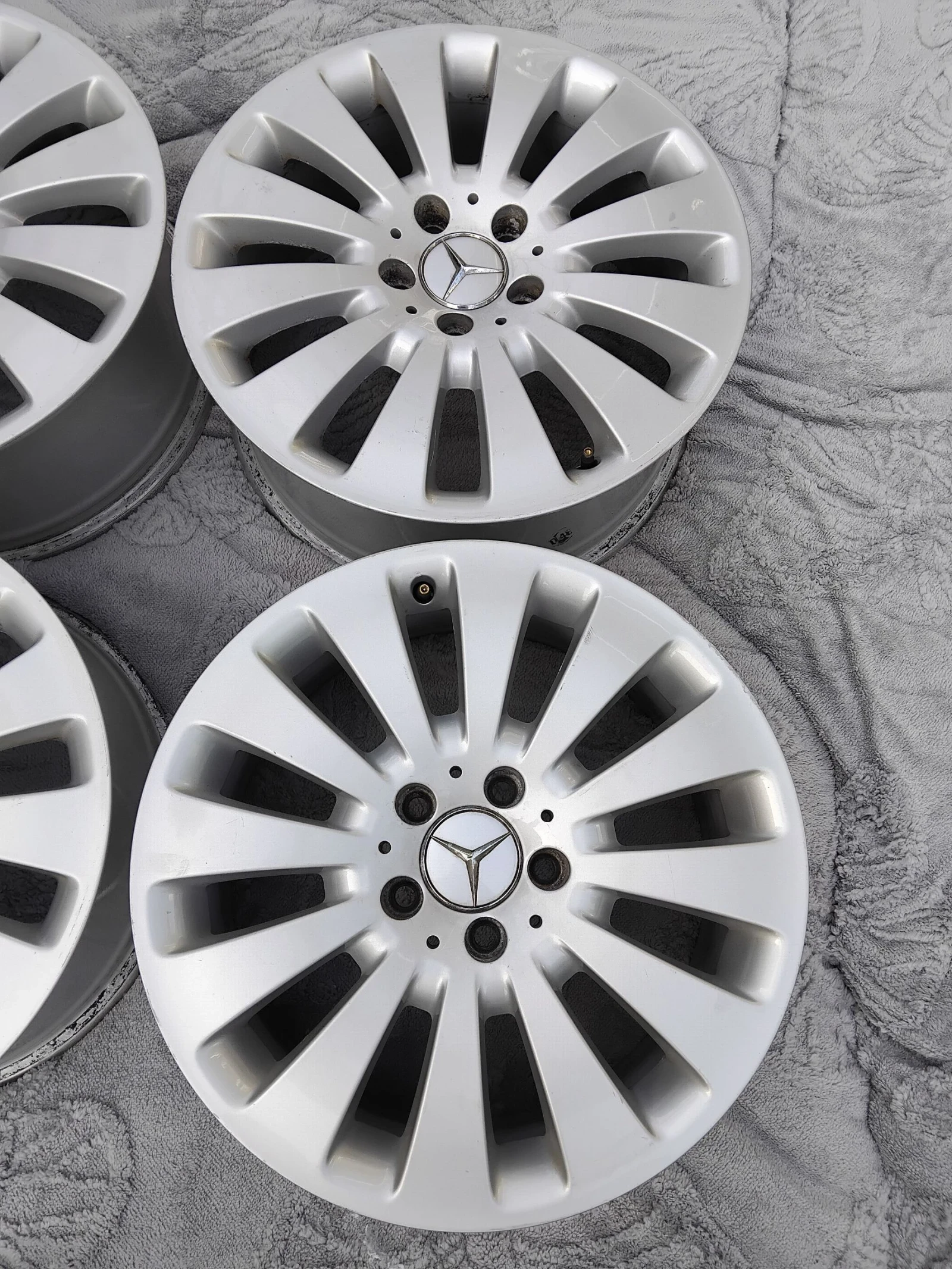 Джанти за Mercedes-Benz C 220, снимка 3 - Гуми и джанти - 53770249