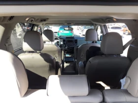 Toyota Sienna 3.5 LE AWD, снимка 3