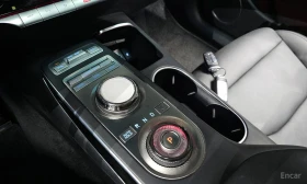 Genesis GV70 2.5* 2WD* DISTRONIC* LANE ASSIST* ПОДГРЕВ* КАМЕРА, снимка 14