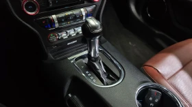 Ford Mustang 2.3* ECOBOOST* DISTRONIC* ОБДУХВАНЕ* ПОДГРЕВ* , снимка 11