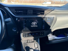 Toyota Auris Facelift hibryd - 9900 € / 19362.72 лв. - 19532240 6
